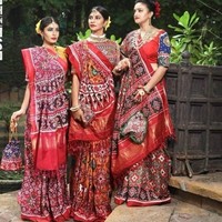 Masseuse Rajkoti patola Saree Masseuse Rajkoti patola Saree