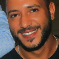 Masseuse Marwan Ayaad Masseuse Marwan Ayaad