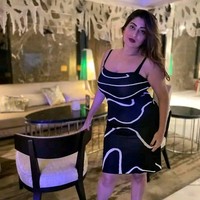 Masseuse Reena Roy