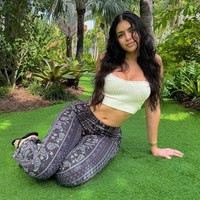 Masseuse Golden Sea Masseuse Golden Sea